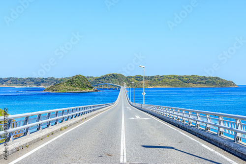春の角島大橋 山口県下関市 Tsunoshima Bridge in Spring. Yamaguchi-ken Shimonoseki city.