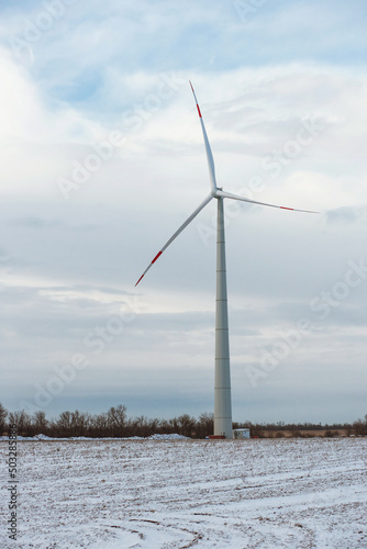 construction of wind electricity generators on the winter fields