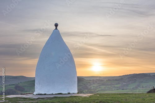 White Nancy folly at Bollinton