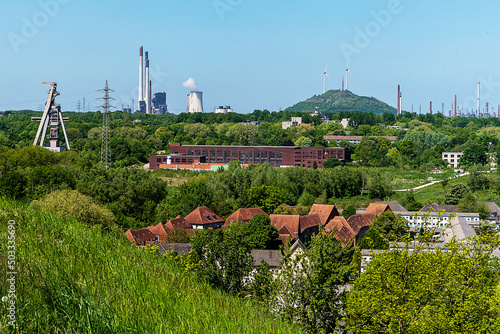 Blick auf Gelsenkirchen von der Halde Rungenberg