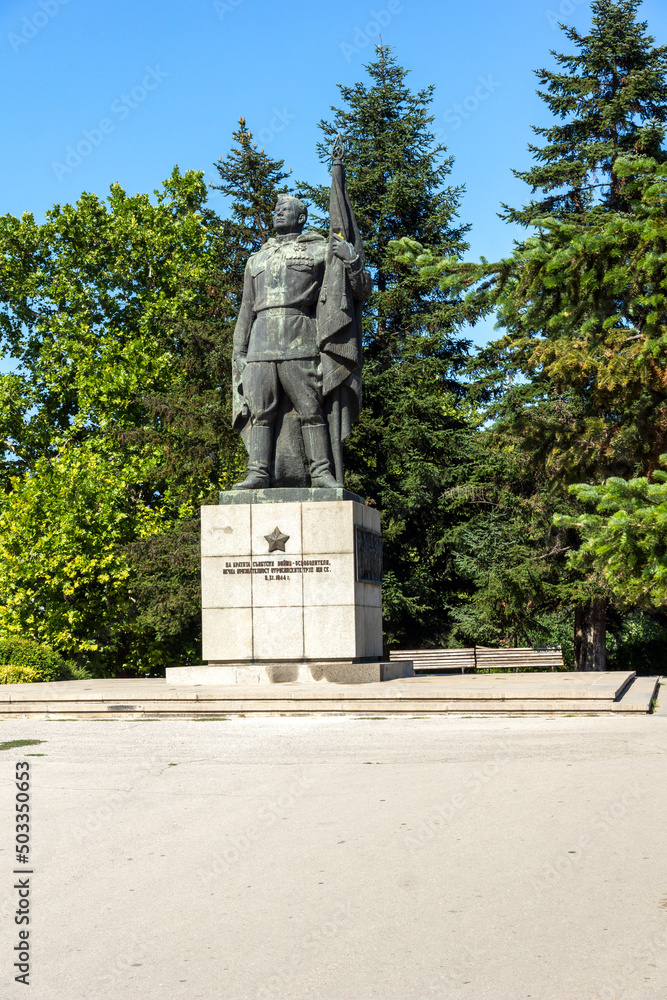 Fototapeta premium Monument of the Soviet Army known as Alyosha in Ruse, Bulgaria