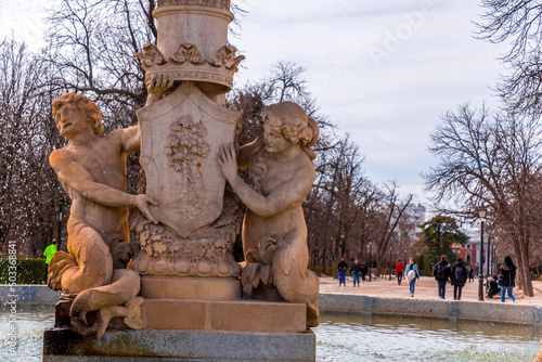 Fountain with stone sculptu...
