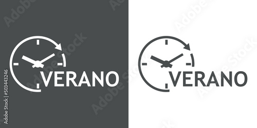 Tiempo de verano. Logo con texto Verano en español con silueta de esfera de reloj simple con líneas con forma de flecha en círculo en fondo gris y fondo blanco
