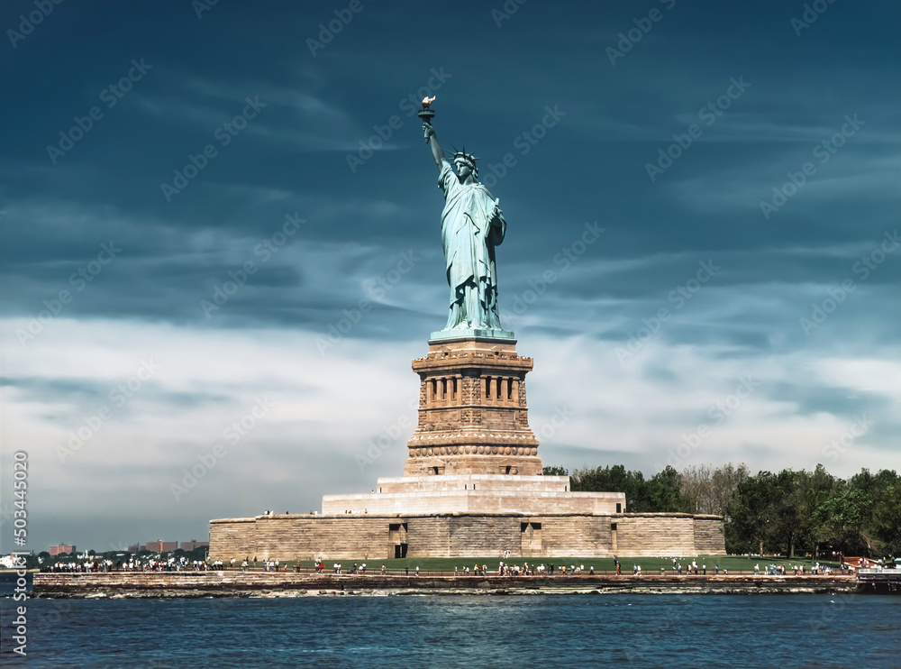Fototapeta premium The Statue of Liberty, Liberty Island, New York, USA