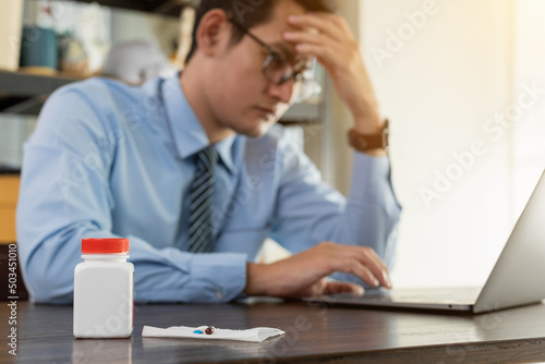 Quadro su tela Exhausted man take feel unwell working at office