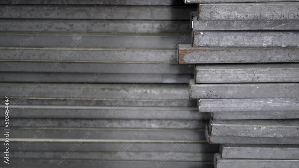 Metal recyclables are neatly arranged. Appearance is old. Metal recyclables are neatly arranged. Appearance is old.