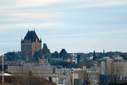 Le Château Frontenac dans la ville de Québec photo