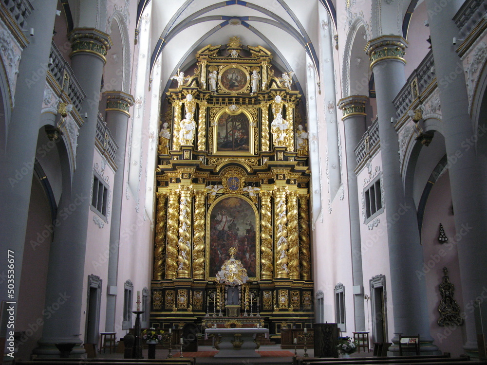 Altar in der Jesuitenkirche St. Franz Xaver in Paderborn