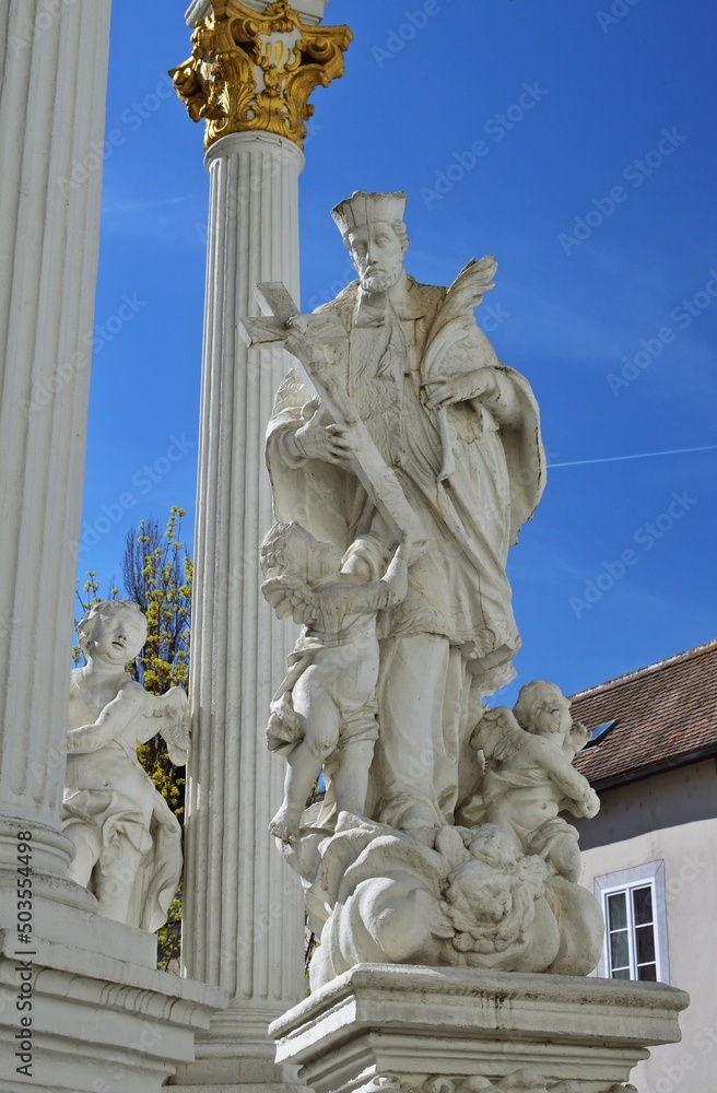 Dreifaltigkeitsstatue in Stein an der Donau, Österreich, Detail