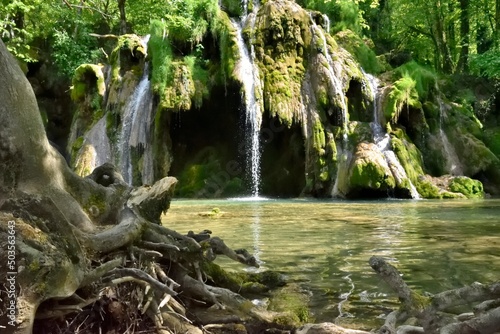 Fototapeta La cascades des tufs aux Planches-près- d'Arbois (Jura)