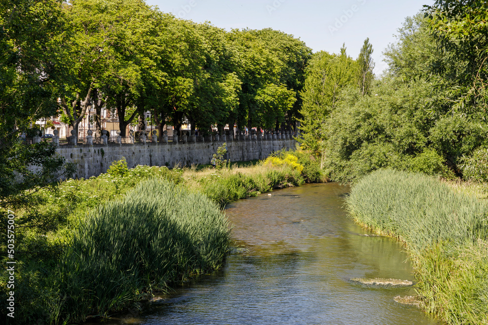 Fototapeta premium arlanzon river, burgos, castilla y leon, spain.