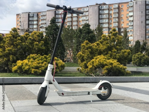 park country , Kick scooter