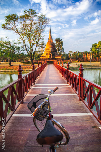 Fototapeta Bicycle in Wat Sra Sri or Wat Sa Si in Sukhothai historical park in Thailand