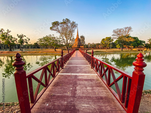 Fototapeta Wat Sra Sri or Wat Sa Si in Sukhothai historical park in Thailand