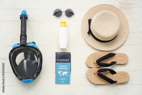 Female beach accessories wi...