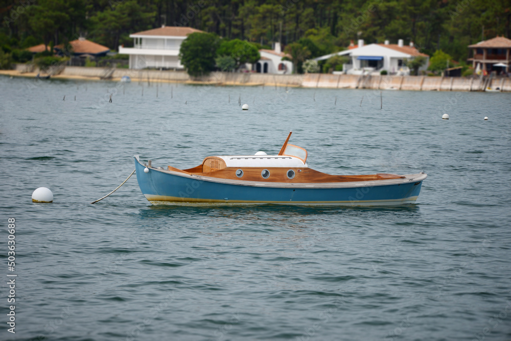 Naklejka premium bateau pinasse Arcachon