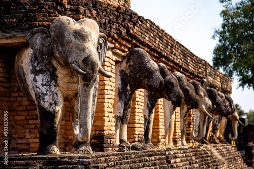 Wat Chang Lom elephant temple in Sukhothai historical park, Thailand © pierrick