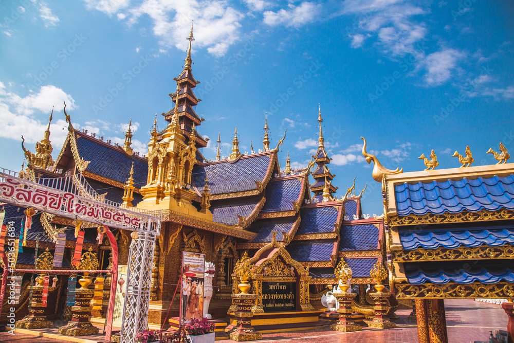 Fototapeta premium Wat Phiphat Mongkhon blue temple in Sukhothai, Thailand