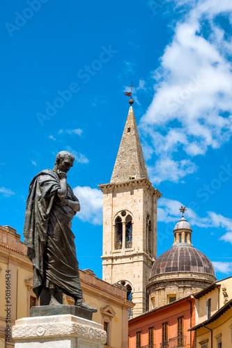 Obraz na plátně Piazza Ovidio