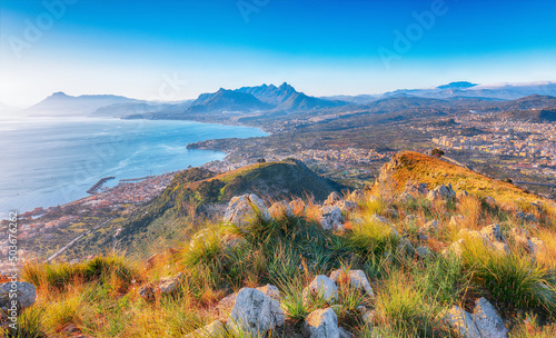 Obraz na plátně Picturesque morning view of Bagheria town and national park Orientata Pizzo Cane