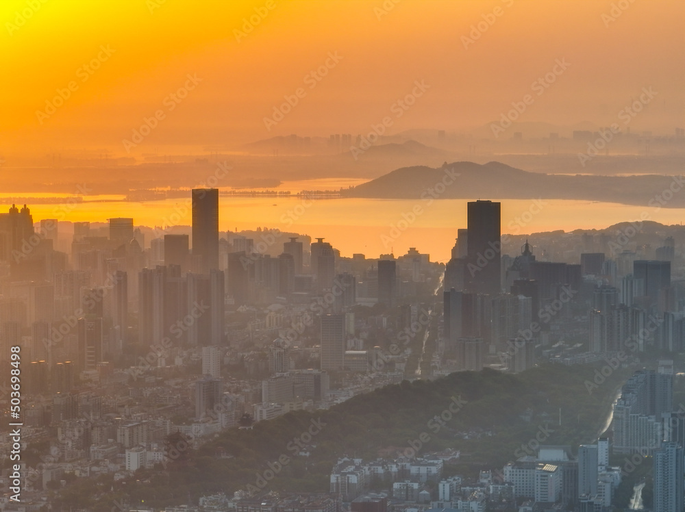 Fototapeta premium City sunrise and dawn skyline scenery of Wuhan, Hubei, China