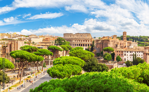 Obraz na płótnie Skyline view of Forum, Capitoline Hill, Coliseum, Rome, Italy w salonie