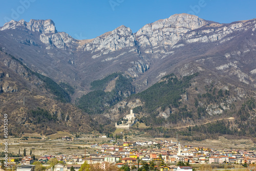 Castello di Avio castle landscape scenery Trento province Alps mountains in Italy © Markus Mainka