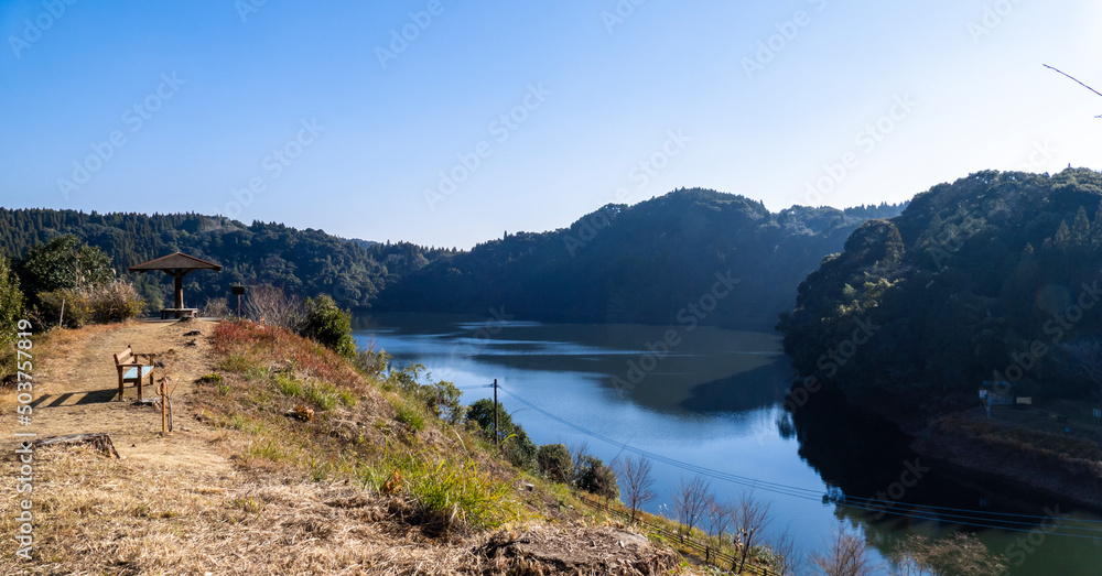 Fototapeta premium lake in the mountains