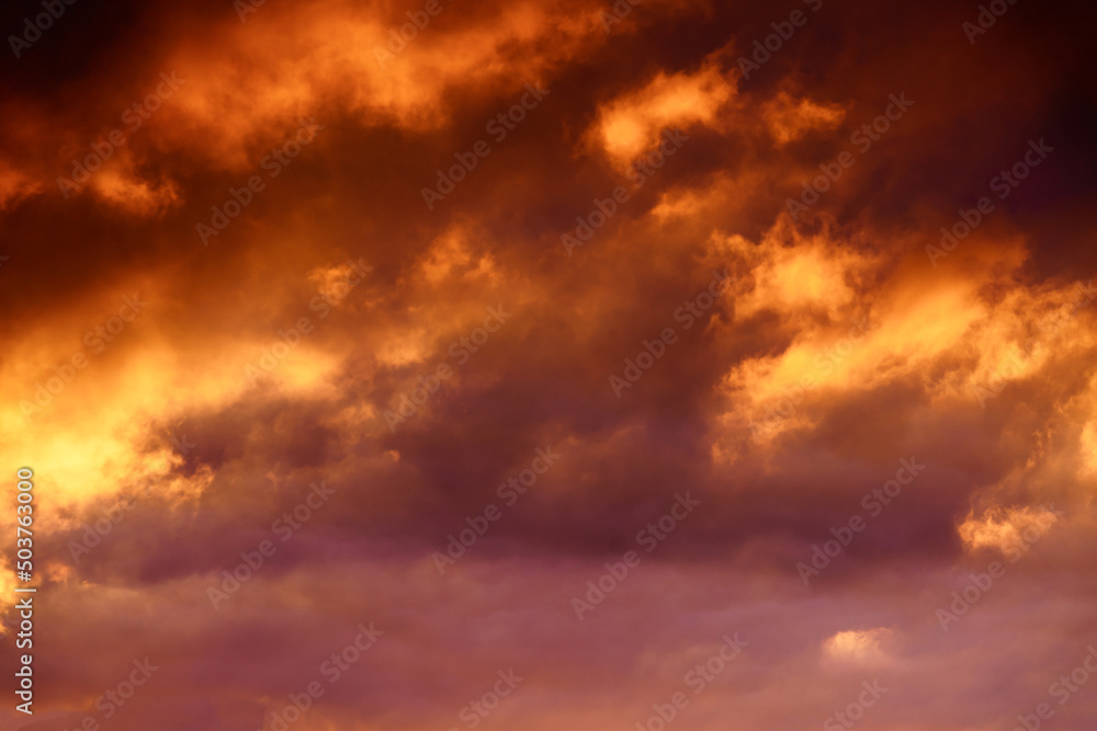 Meditative calmness and greatness. Great dramatic view. Colorful sunset in the evening sky. Amazing sky panorama. Mystical lighting. Clouds illuminated by the setting sun Meditative calmness and greatness. Great dramatic view. Colorful sunset in the evening sky. Amazing sky panorama. Mystical lighting. Clouds illuminated by the setting sun