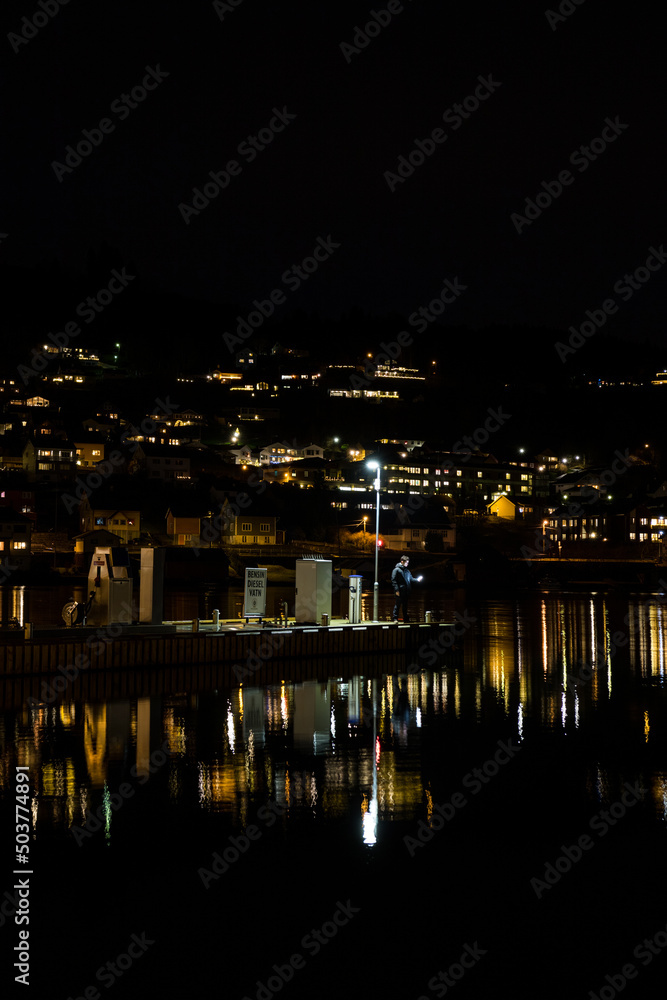 Reflejos nocturnos Reflejos nocturnos