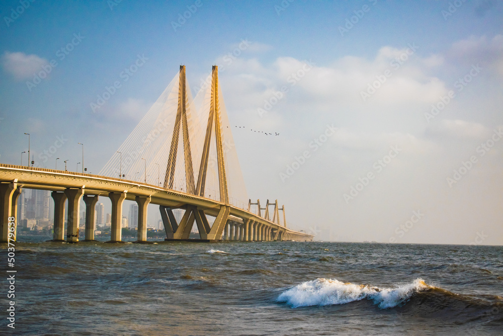 Obraz premium Sea side bridge