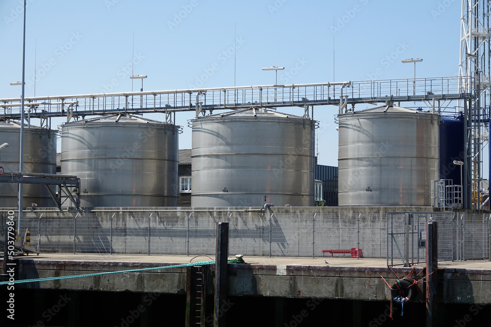Obraz premium Tanks in Cuxhaven