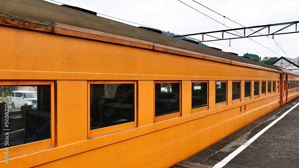 大井川鐵道のオレンジ色の車両