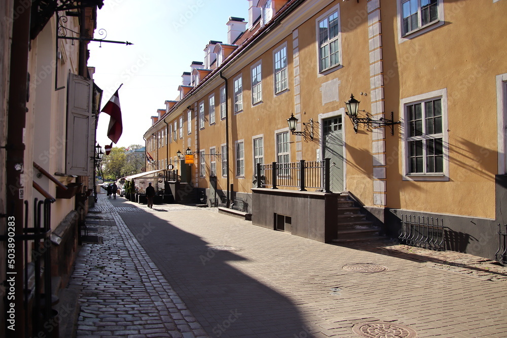 Obraz premium narrow street in the old town