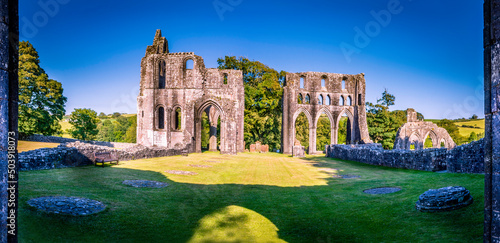 Tableau sur toile View of the ancient remains of Cistercian Dundrennan Abbey near Kirkcudbright, S