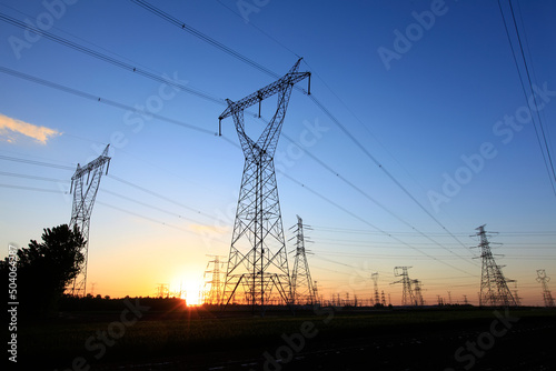Photo the pylon in the evening
