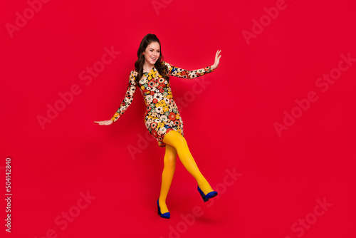 Fotografie Full length body size view of attractive cheerful girl dancing having fun rest i