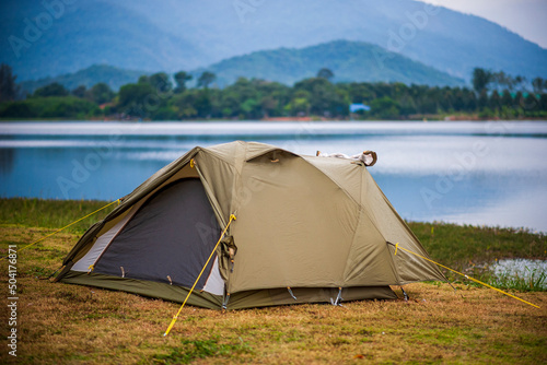 tent on the river © เขตโสภณ พิมพลทอง