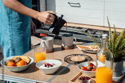 Desayuno en la playa, Camper life, van life