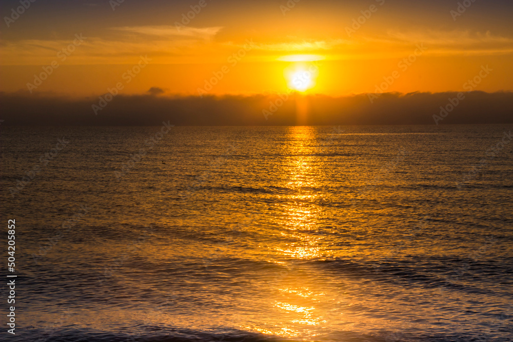 Obraz premium sunrise over the sea, Azov sea, Ukraine