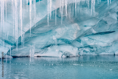 Melting of stalactites in Pastoruri glacier cave