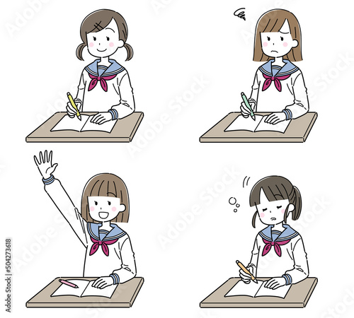 授業を受けるセーラー服の女子生徒