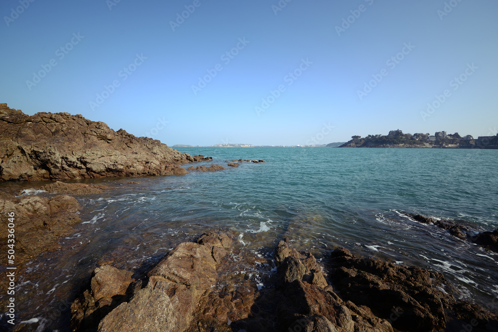 Plage littoral breton - rochers Plage littoral breton - rochers