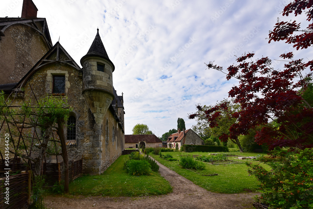 Frankreich - Fougères-sur-Bièvre - Château de Fougères-sur-Bièvre - Schlosspark