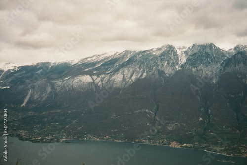 Wallpaper Mural Lake Garda Torontodigital.ca