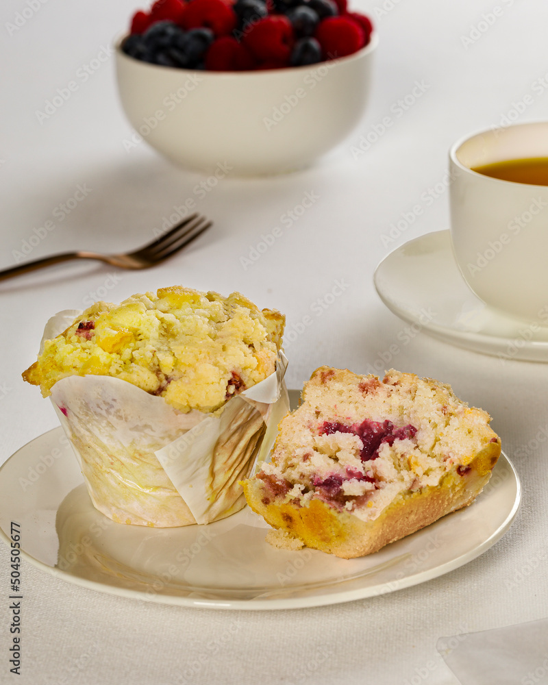breakfast muffins with berries breakfast muffins with berries