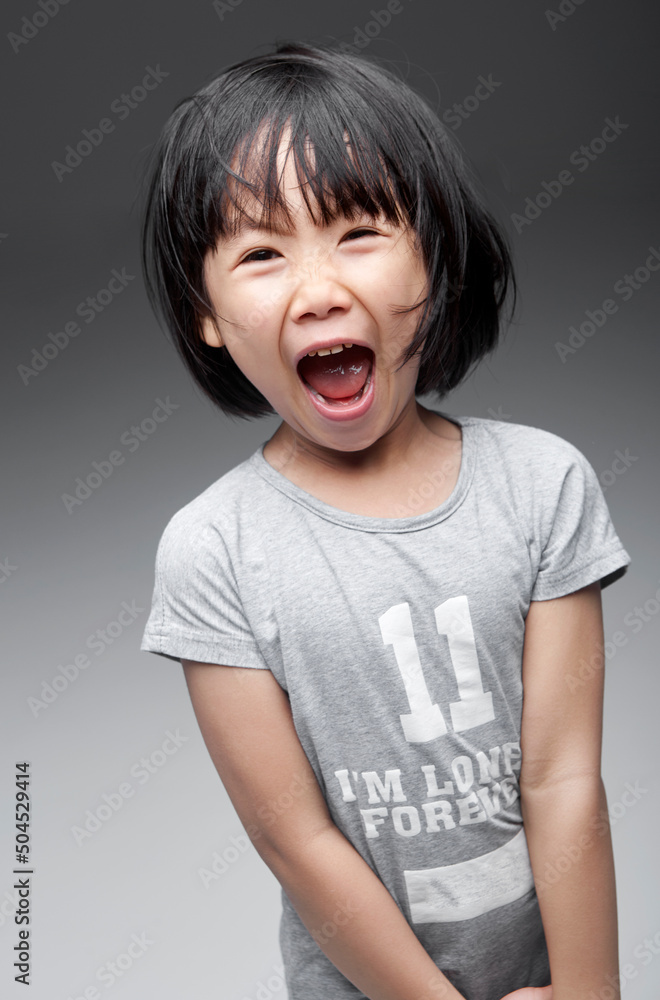 Asian children amuse themselves Asian children amuse themselves