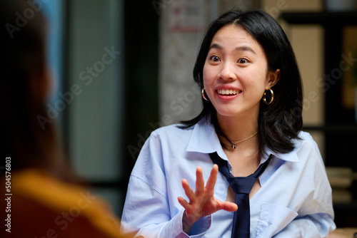 businesswoman, chatting, surprise, office,