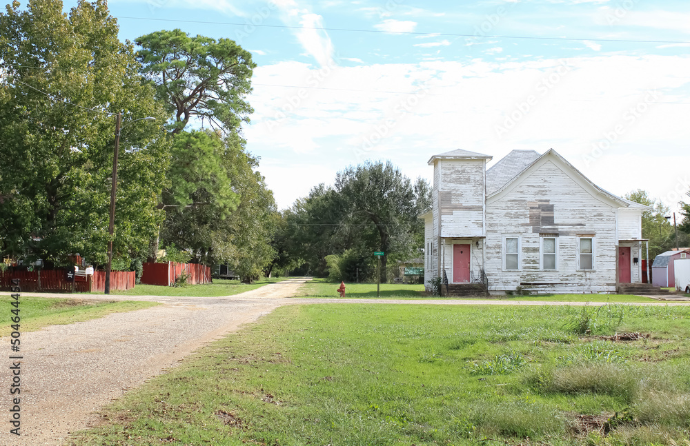 Fototapeta premium An abandoned church building in Streetman, Texas