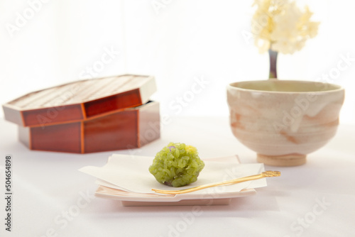 和菓子とお抹茶のイメージ